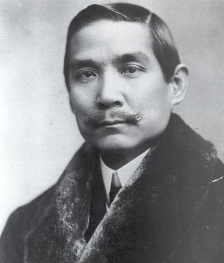 Sun-Yat-sen-1912